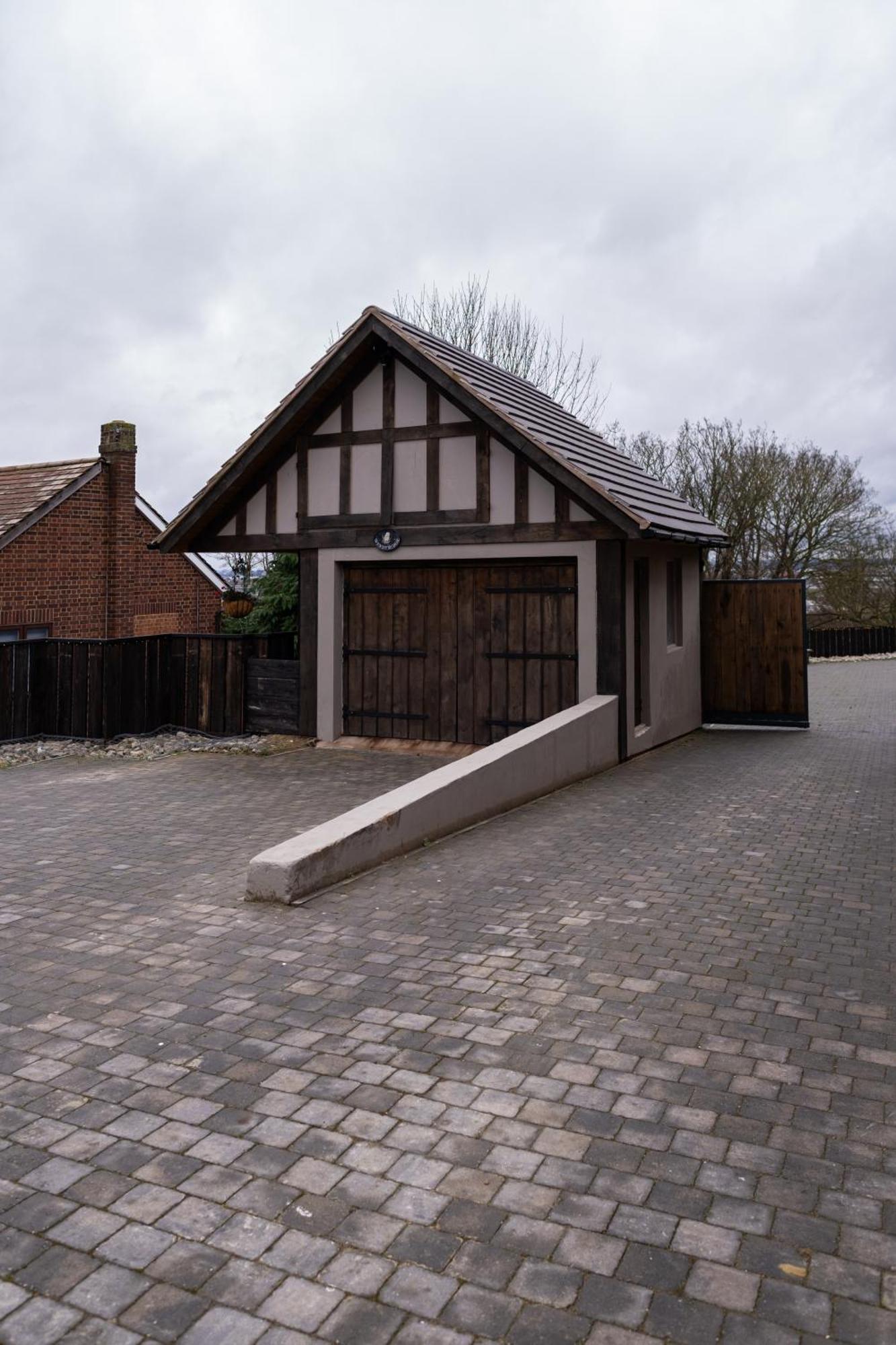 The Ridge London - Luxury Designer Villa With Hot Tub And Sauna, Bexley Borough Of لندن المظهر الخارجي الصورة